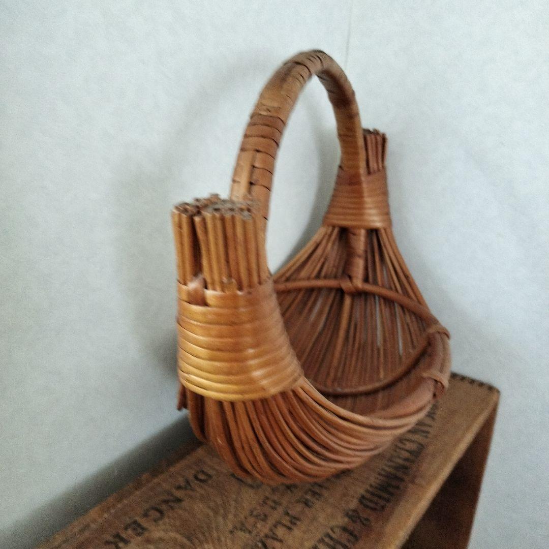 北欧ヴィンテージ雑貨　籐のかご