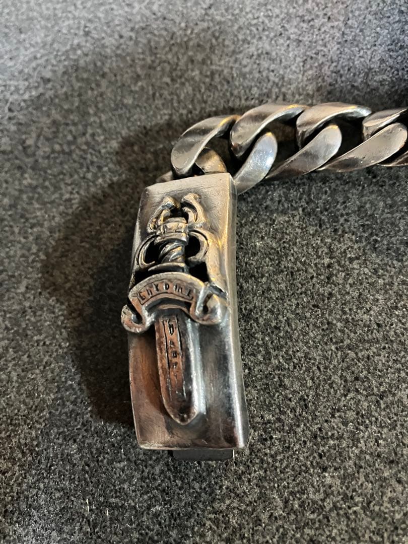 ダブルダガーIDブレスレット