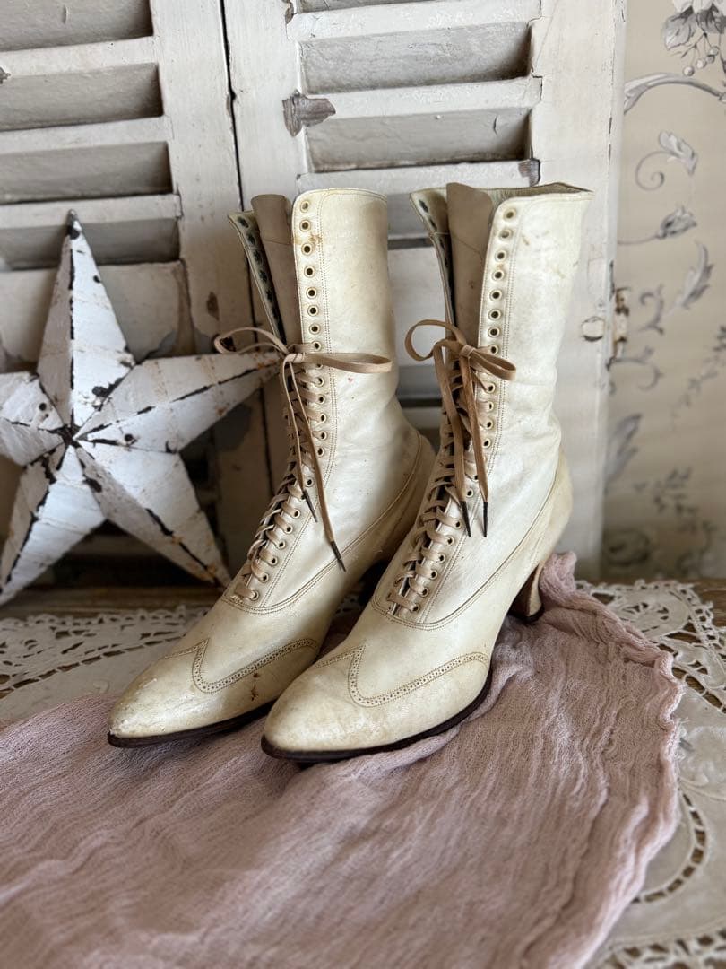 フランスアンティークヴィクトリアンレースアップウェディングレザーブーツシューズ