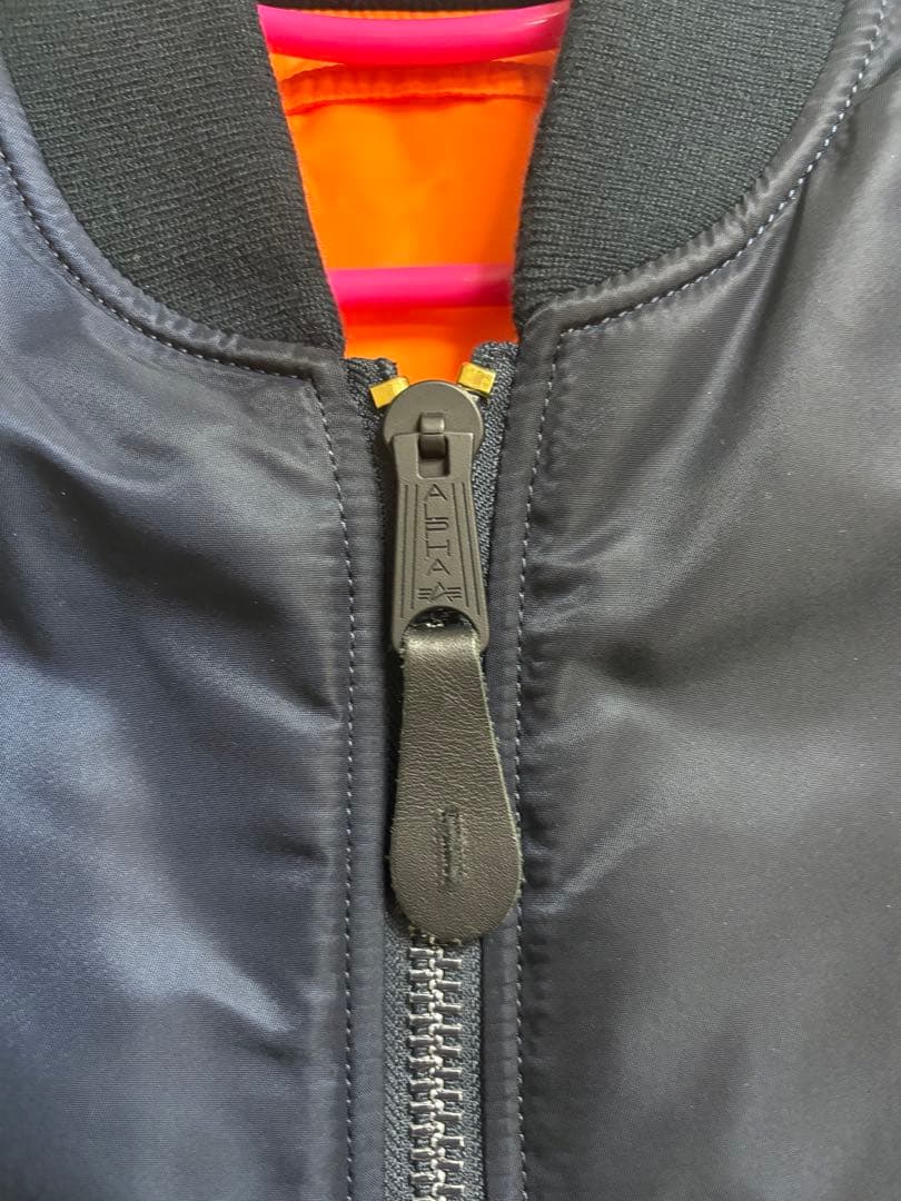 ネイビー MA-1 フライトジャケット