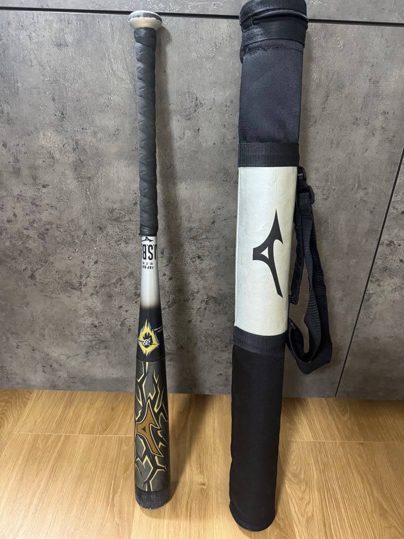 ミズノビヨンドマックスギガキング83cm ミドルバランス　ケース付き