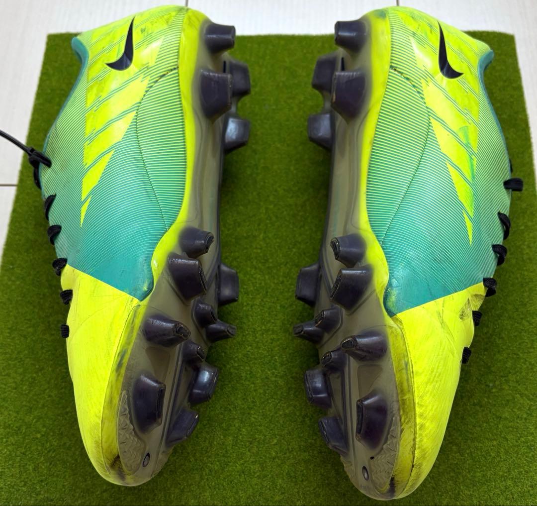 【残り5足】サッカースパイクNIKE MIZNO PUMA adidas