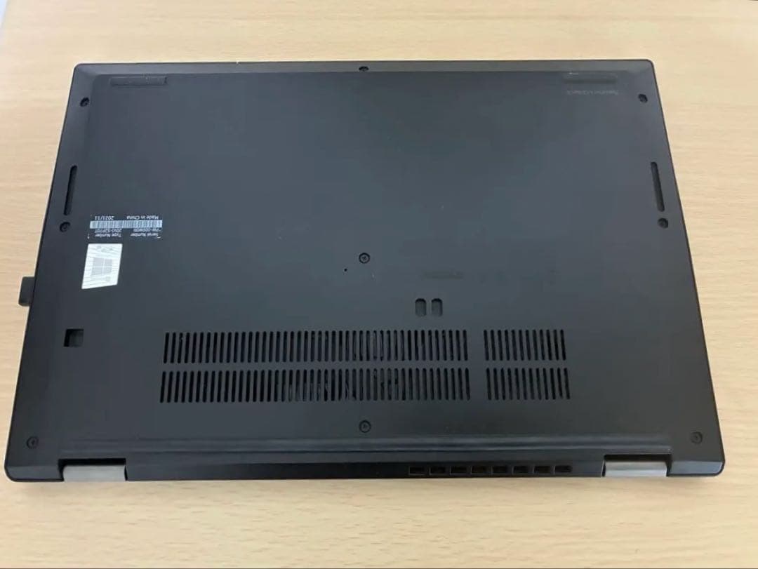 Lenovo ThinkPad L13 Windows 11 本体　(USキー）