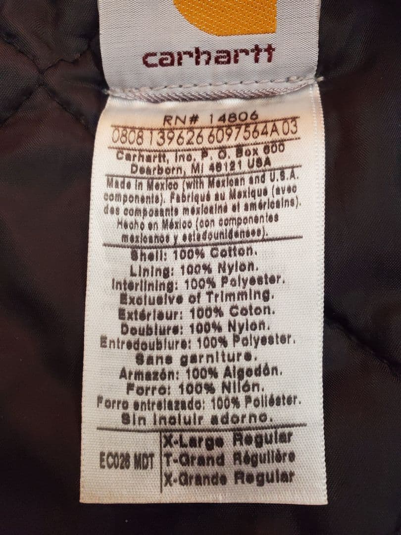 Carhartt ネイビー トラディショナルジャケット