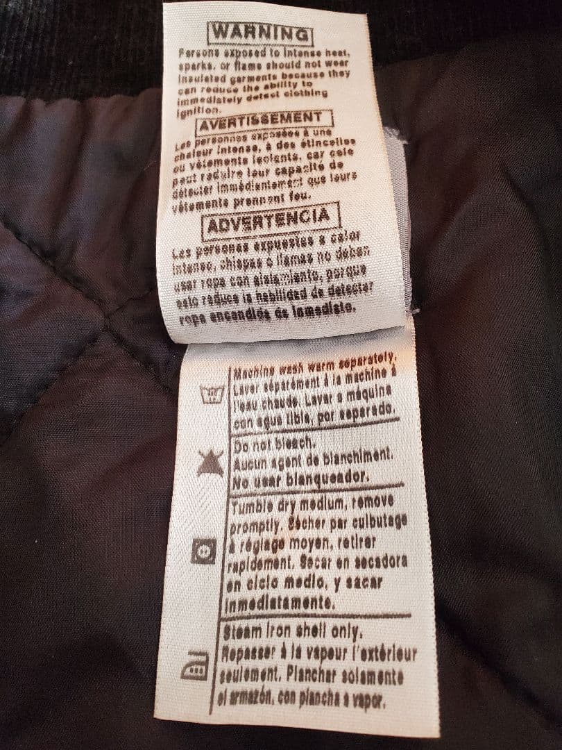 Carhartt ネイビー トラディショナルジャケット