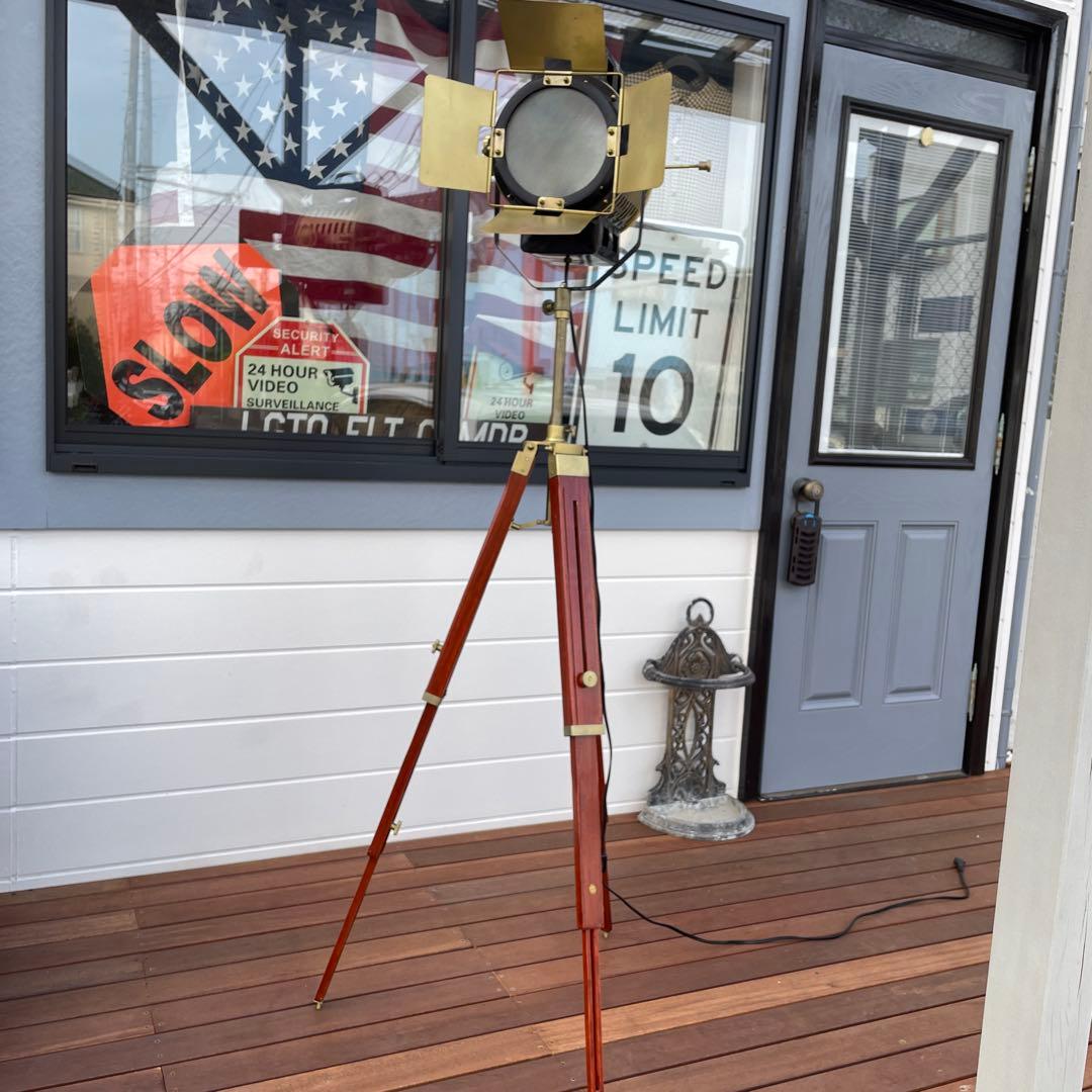 新品未使用アンティーク調インテリア❗️フロアスタンドライト