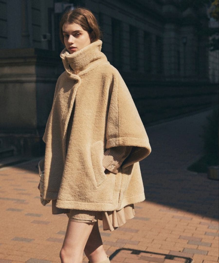 ココディール　ボアケープコート