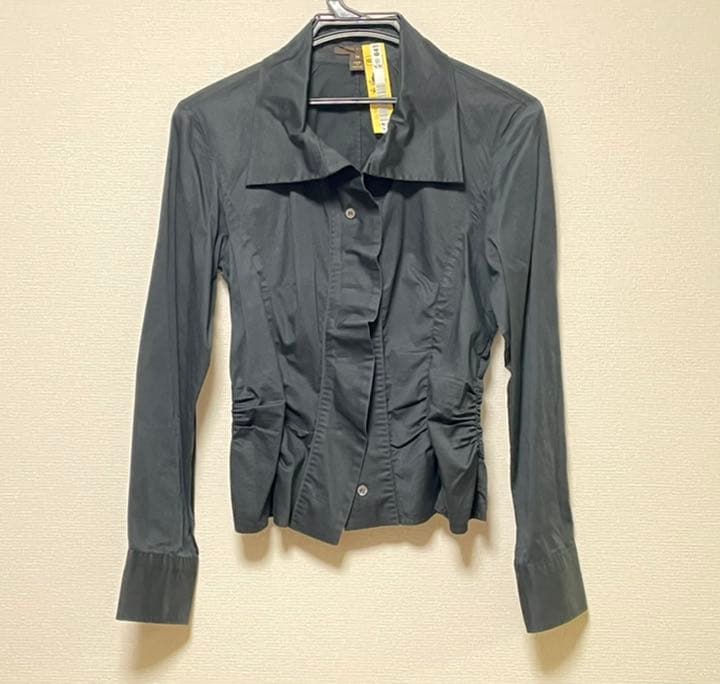 クリーニング済 LOUIS VUITTON ルイヴィトン 黒 長袖ブラウス