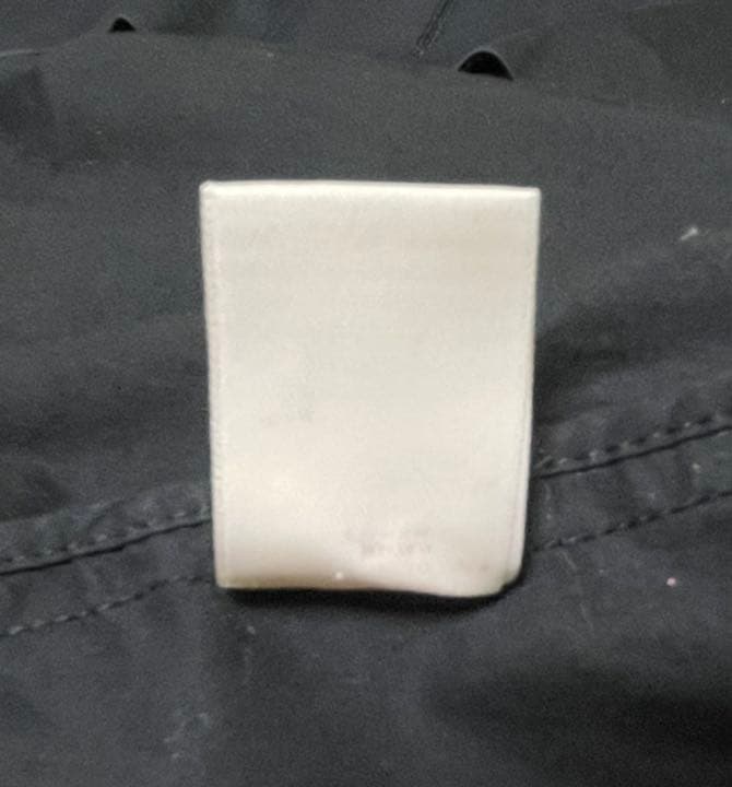 クリーニング済 LOUIS VUITTON ルイヴィトン 黒 長袖ブラウス