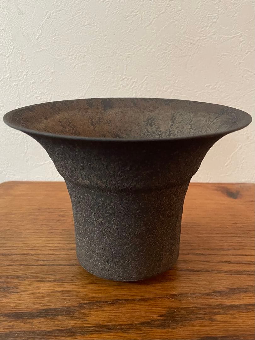 新品未使用 冨部咲喜子 シリンダー 陶器鉢 たわみ鉢 y鉢