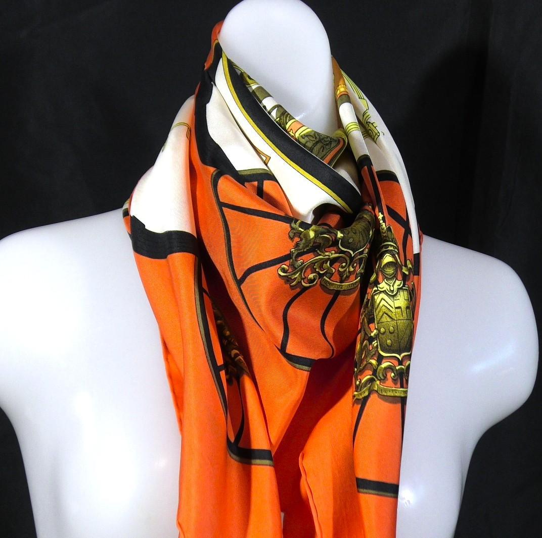 HERMES エルメス　大判スカーフ　カレ90　 D509