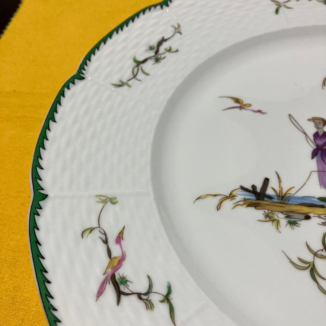 リモージュ、シキオン、レイノー社製の花柄装飾ラウンドプレートNO3