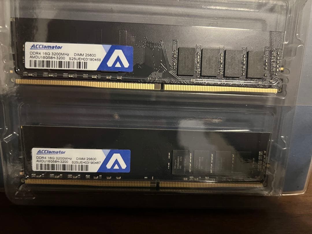 ACClamator DDR4 16GB x 2枚 3200MHz メモリ