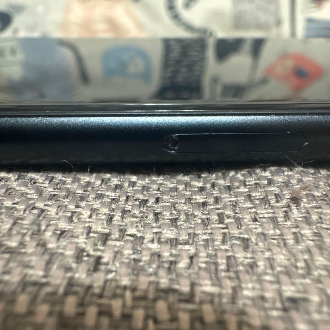 iPhone SE 第3世代64GB 77% SE3 スマホ　本体　ミッドナイト