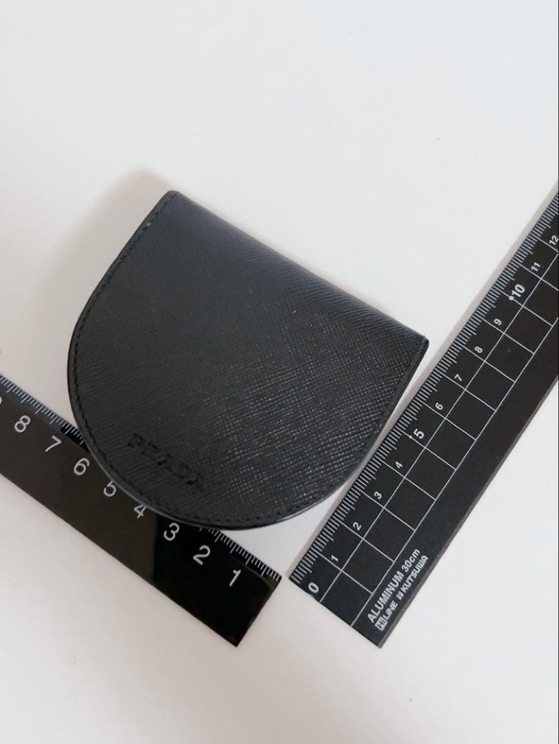 プラダ　PRADA ケース　小銭入れ　ブラック　黒　男女兼用