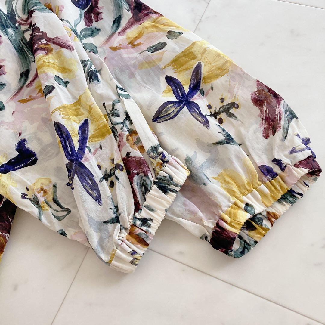 極美品　トゥモローランド　アピースフラワープリント ネックギャザーブラウス