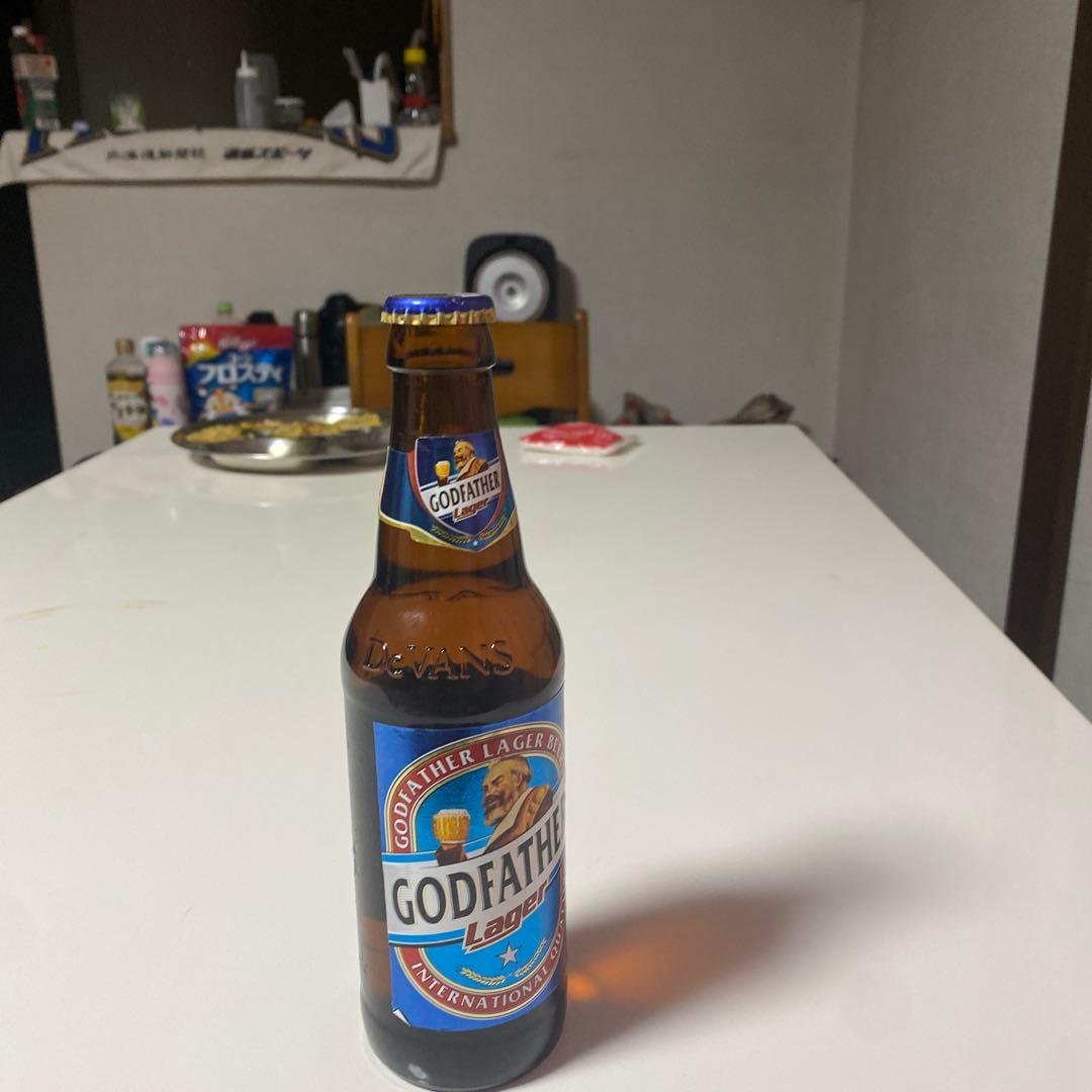 ビール・発泡酒 GODFATHER Lager 330ml 5%
