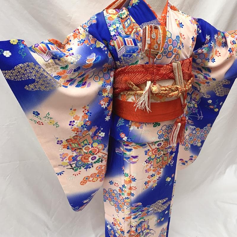 503ag69□七五三 七歳 女児 着物&袋帯&長襦袢 金彩 御所車□状態良好