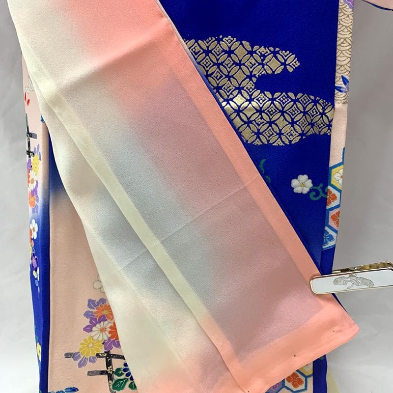 503ag69□七五三 七歳 女児 着物&袋帯&長襦袢 金彩 御所車□状態良好