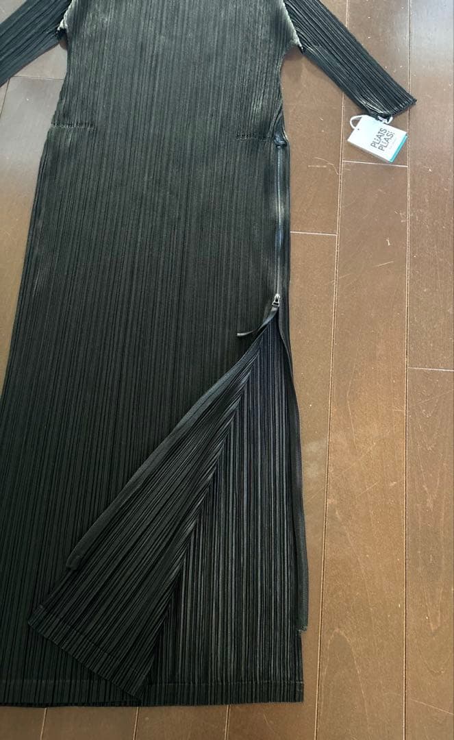 ワンピース PLEATS PLEASE MONTHLY SEPTEMBER BLACK 4