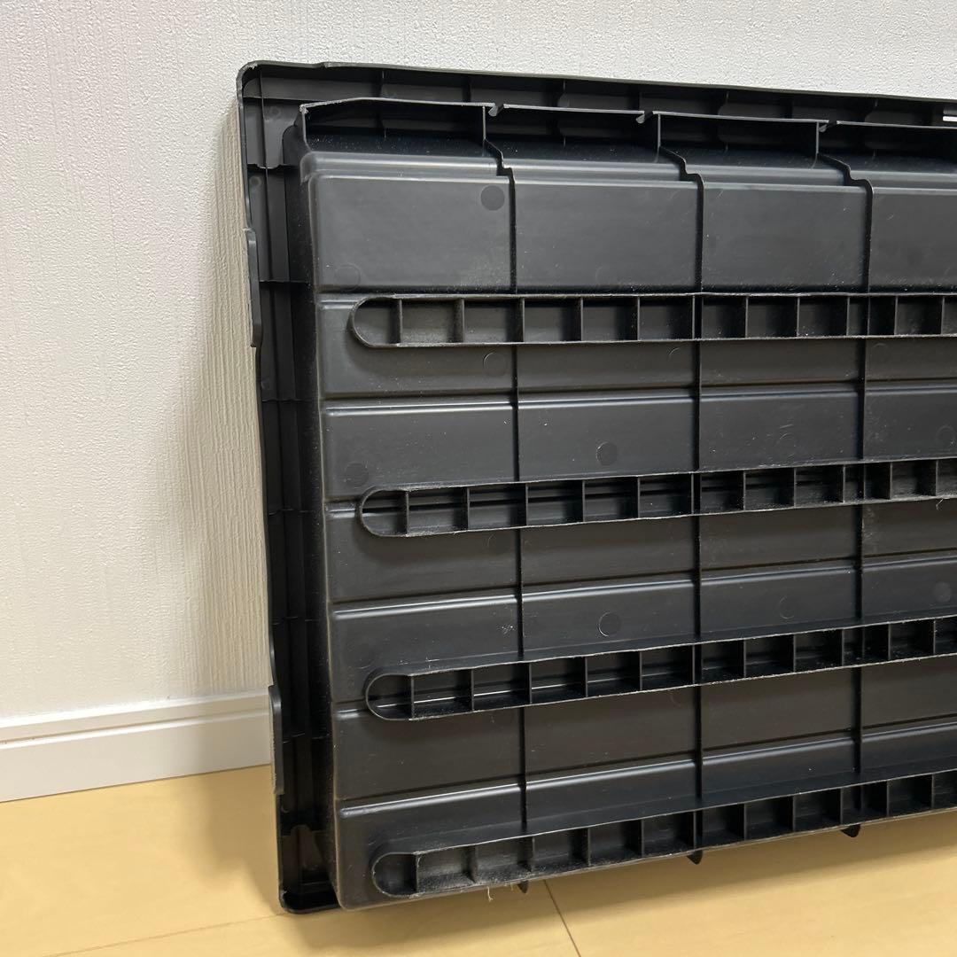 エクストレイル　ラゲッジアンダートレイ　左