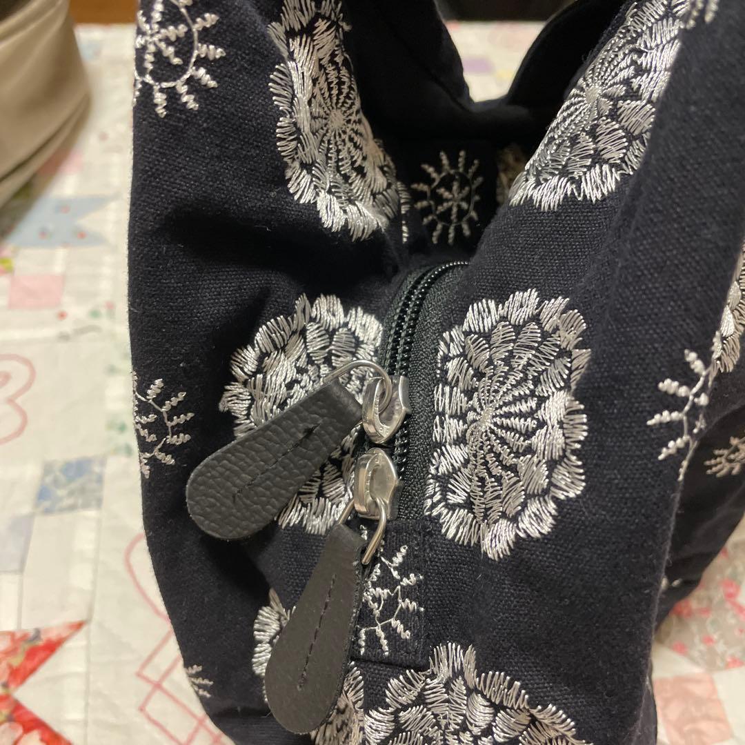 KUROCHIKU 花柄エコバッグ 黒　タグ付