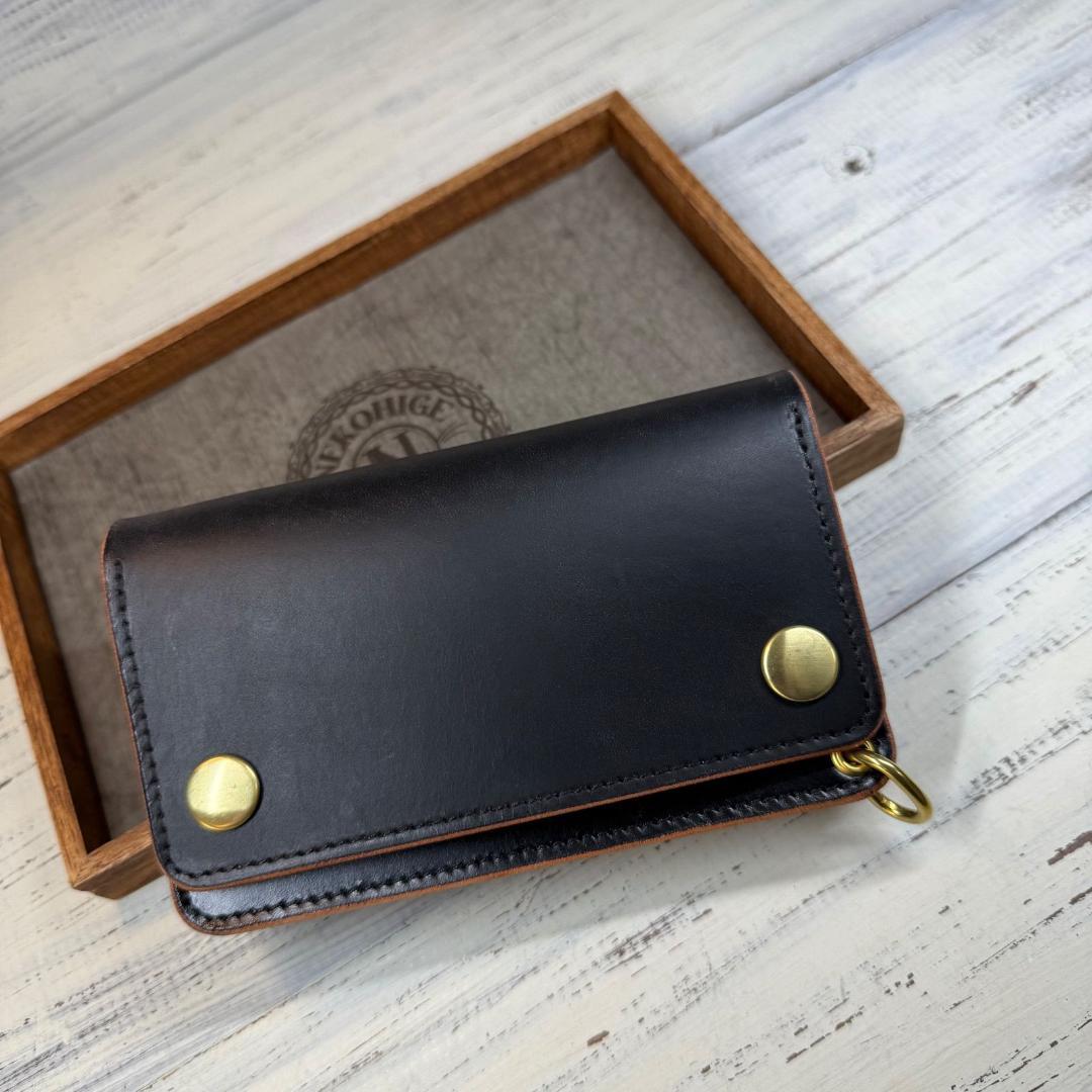 【トラッカーウォレット ミドル3層】ブラック 茶芯 ゴールド YKK