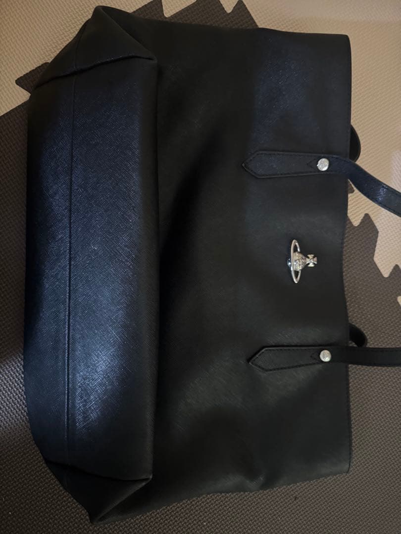 ビビアントートバッグ