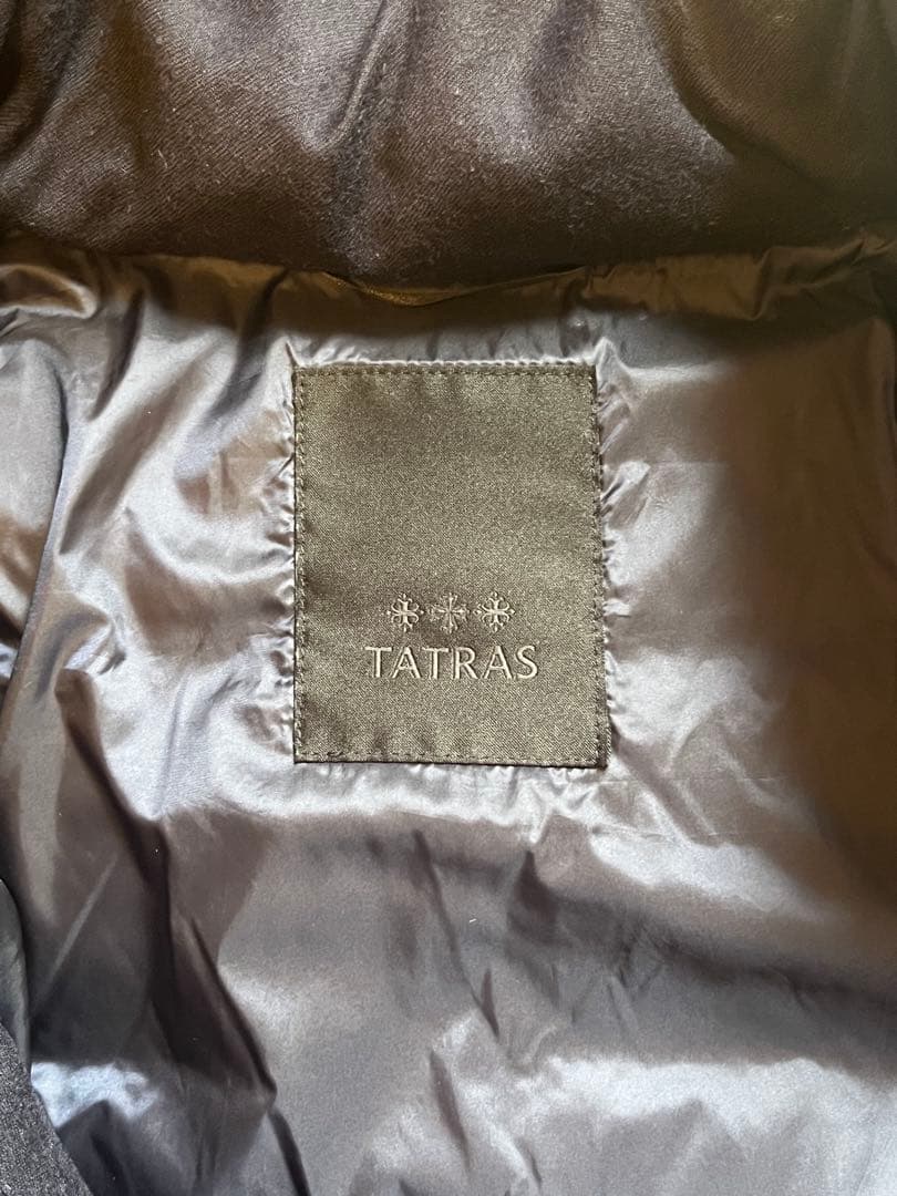 【週末限定値下げ】TATRAS ネイビー ファー付きダウンロングコート