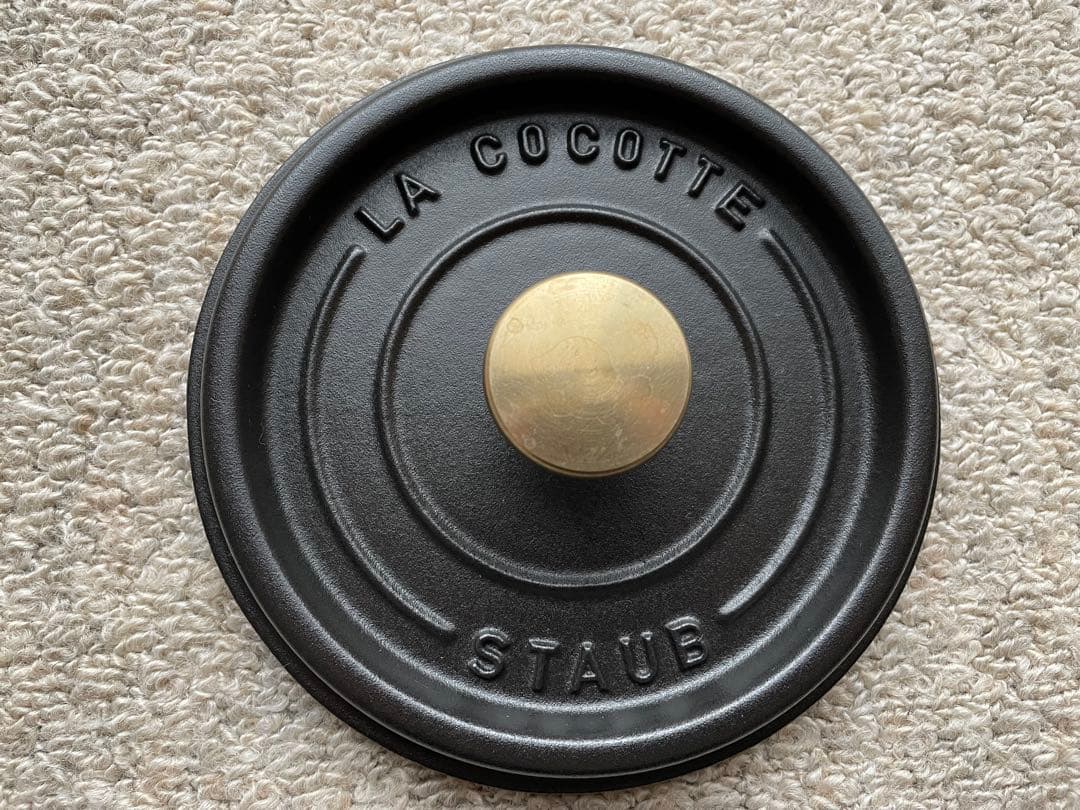 staub ストウブ　旧16cm ブラック　ピコココットラウンド