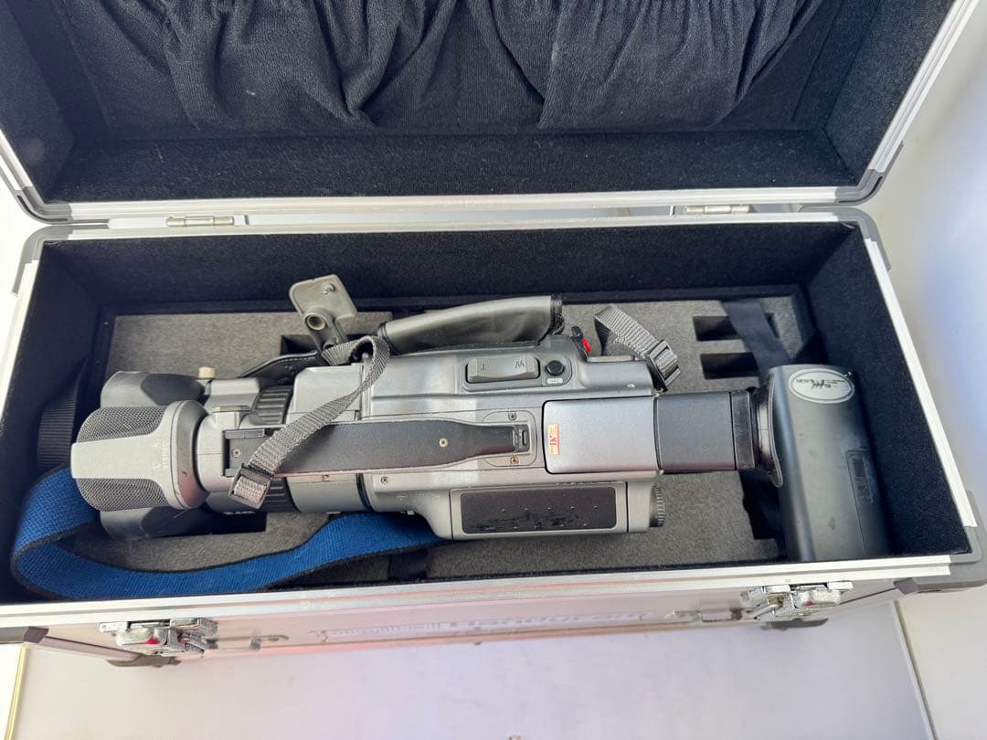 SONY DCR-VX1000 デジタルビデオカメラ 専用ハードケース付き