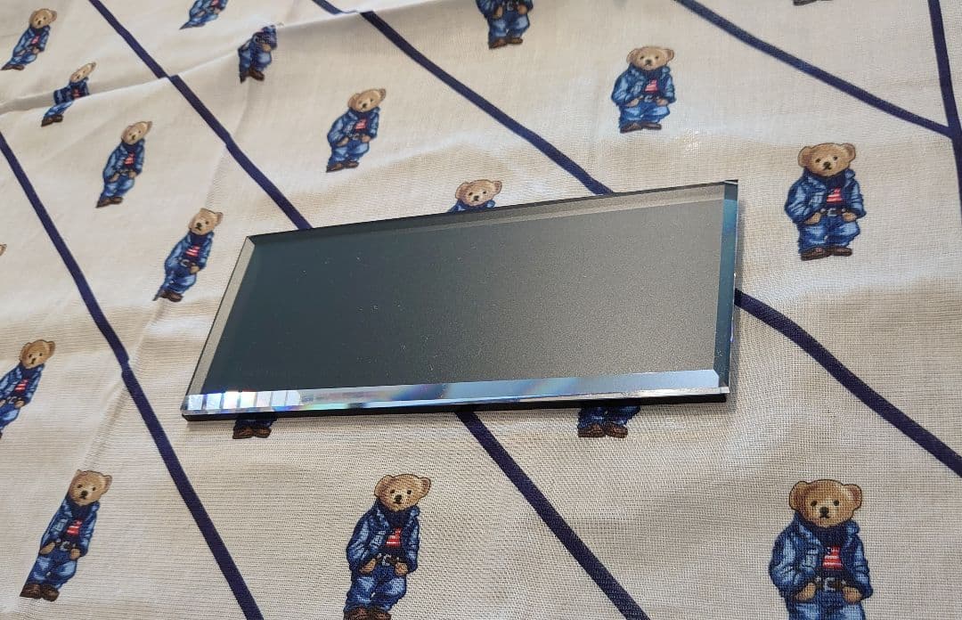 y＆n♡mama＊モダン木目背景・ウェーブ付きアクリル表札＊ＵＶ印刷