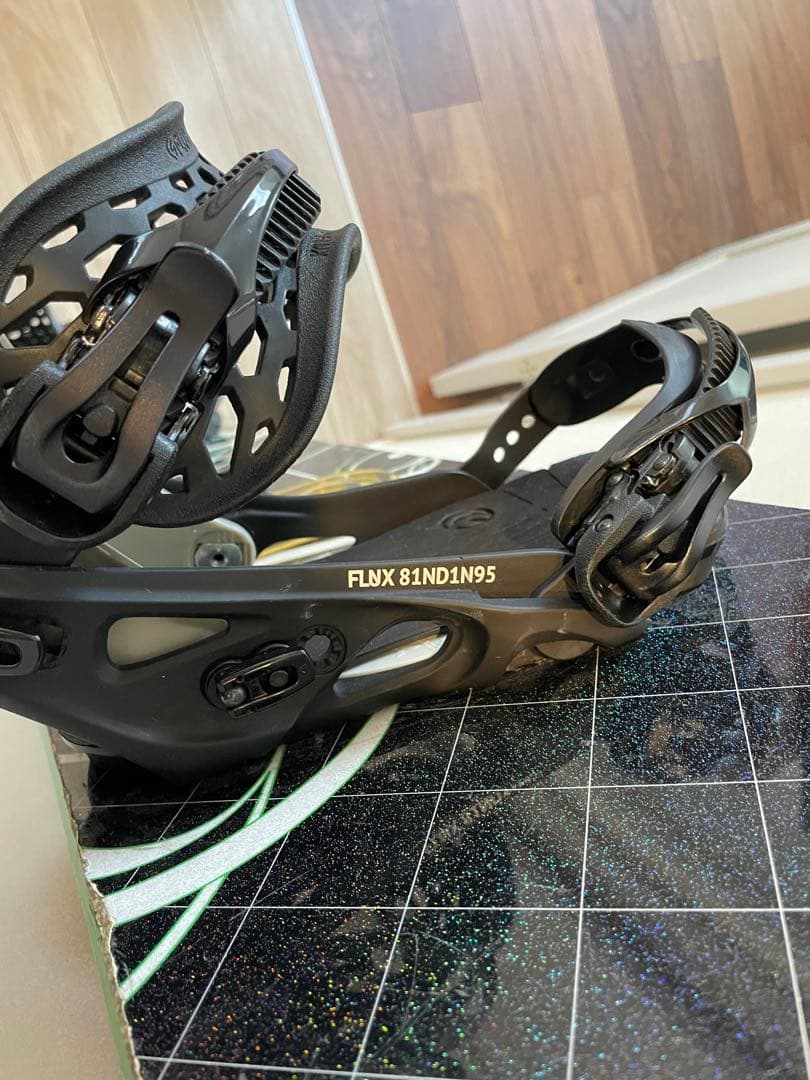 011 Artisticボード+ビンディング+ブーツ+袋セット