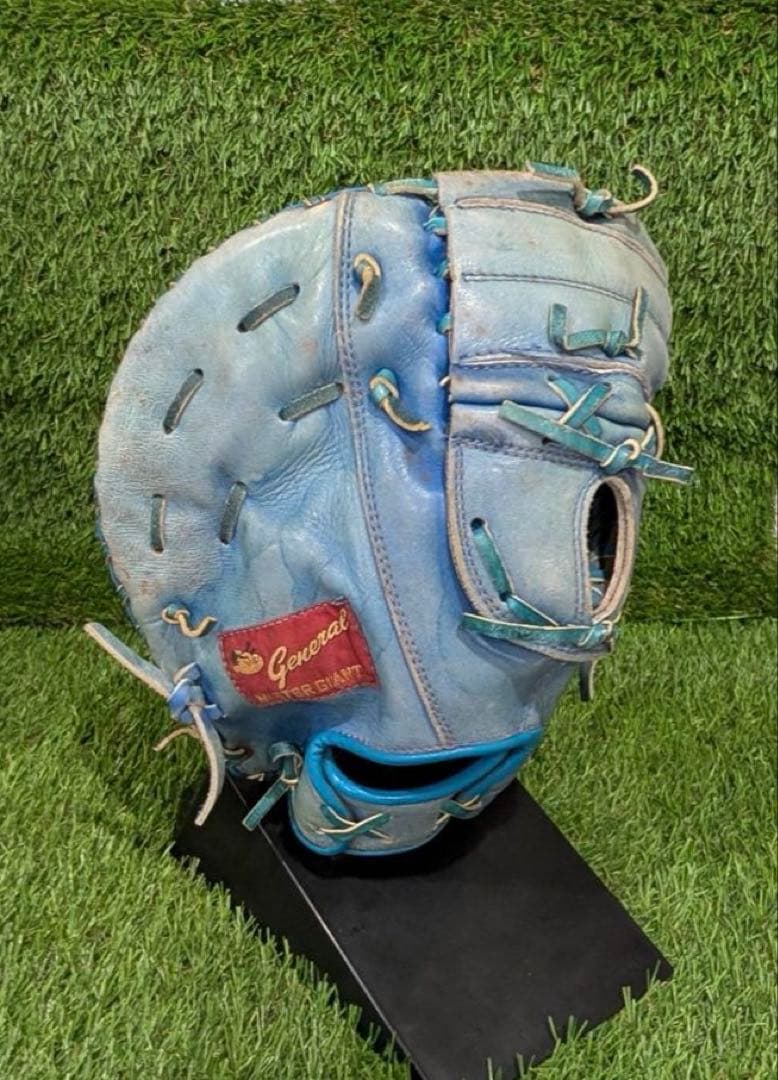 野球ミット　ファーストミット　ゼネラル　ミスタージャイアンツ　王長嶋サイン入り