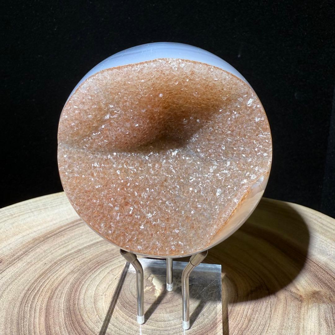 天然石シュガー瑪瑙の笑い口　置物　スフィアNO.062706