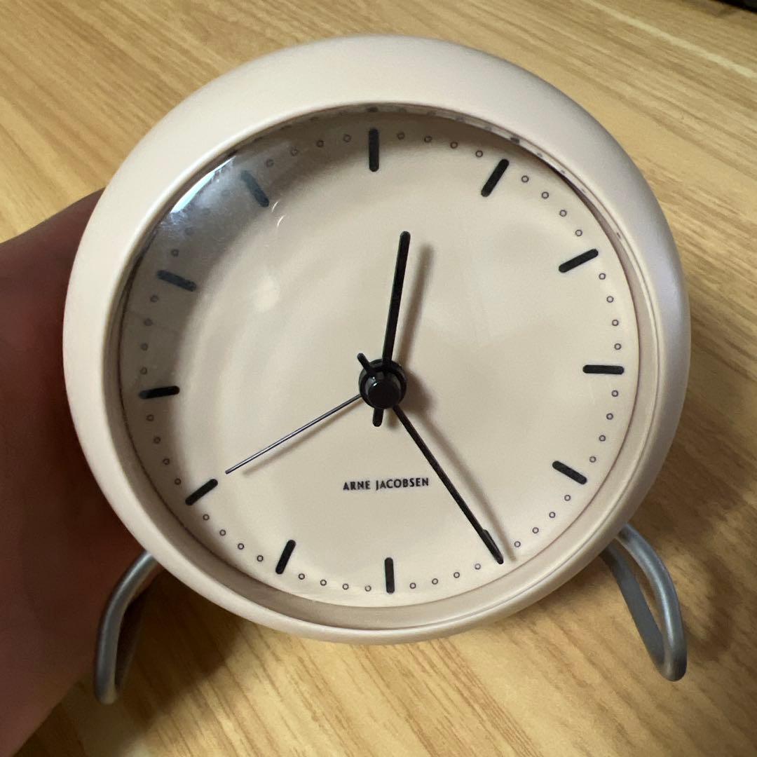 ARNE JACOBSEN ベージュ 置時計