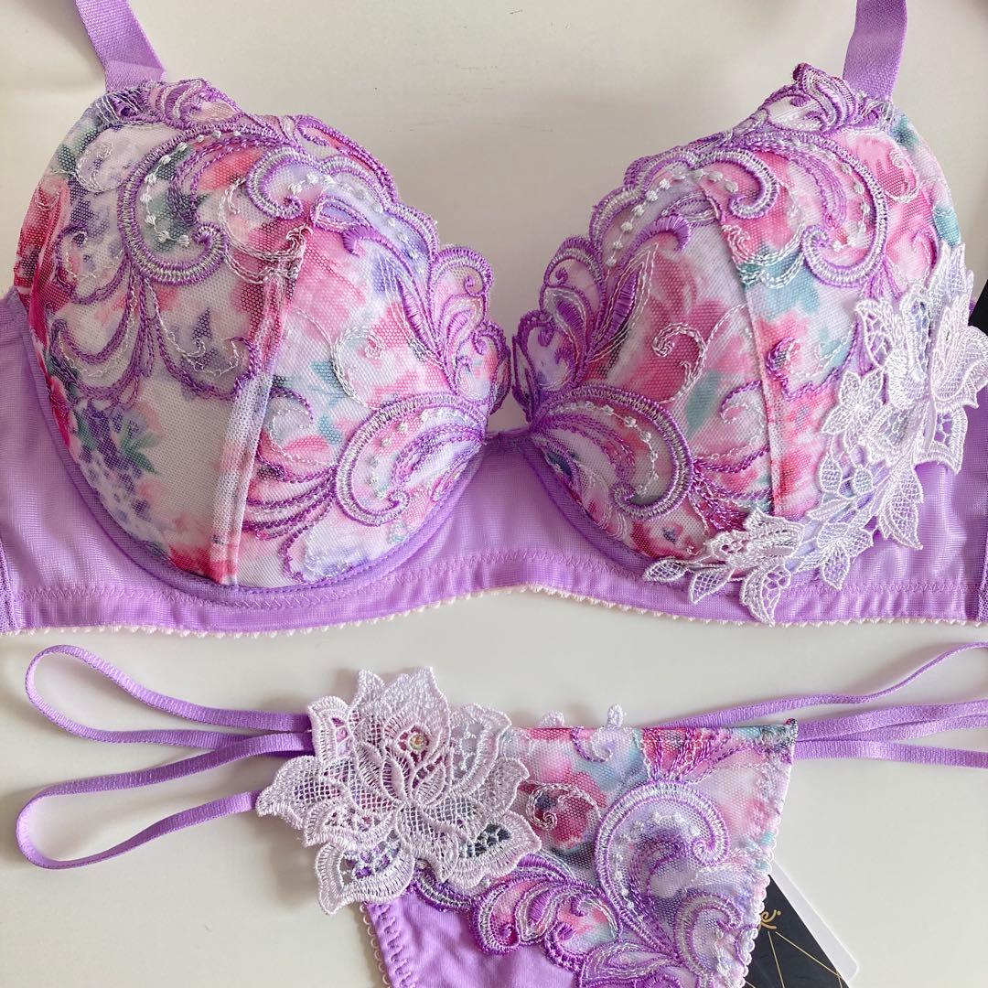 サルート　ドイツの花嫁　D75/M　PU　07　リアルアップブラ　ソング　タンガ