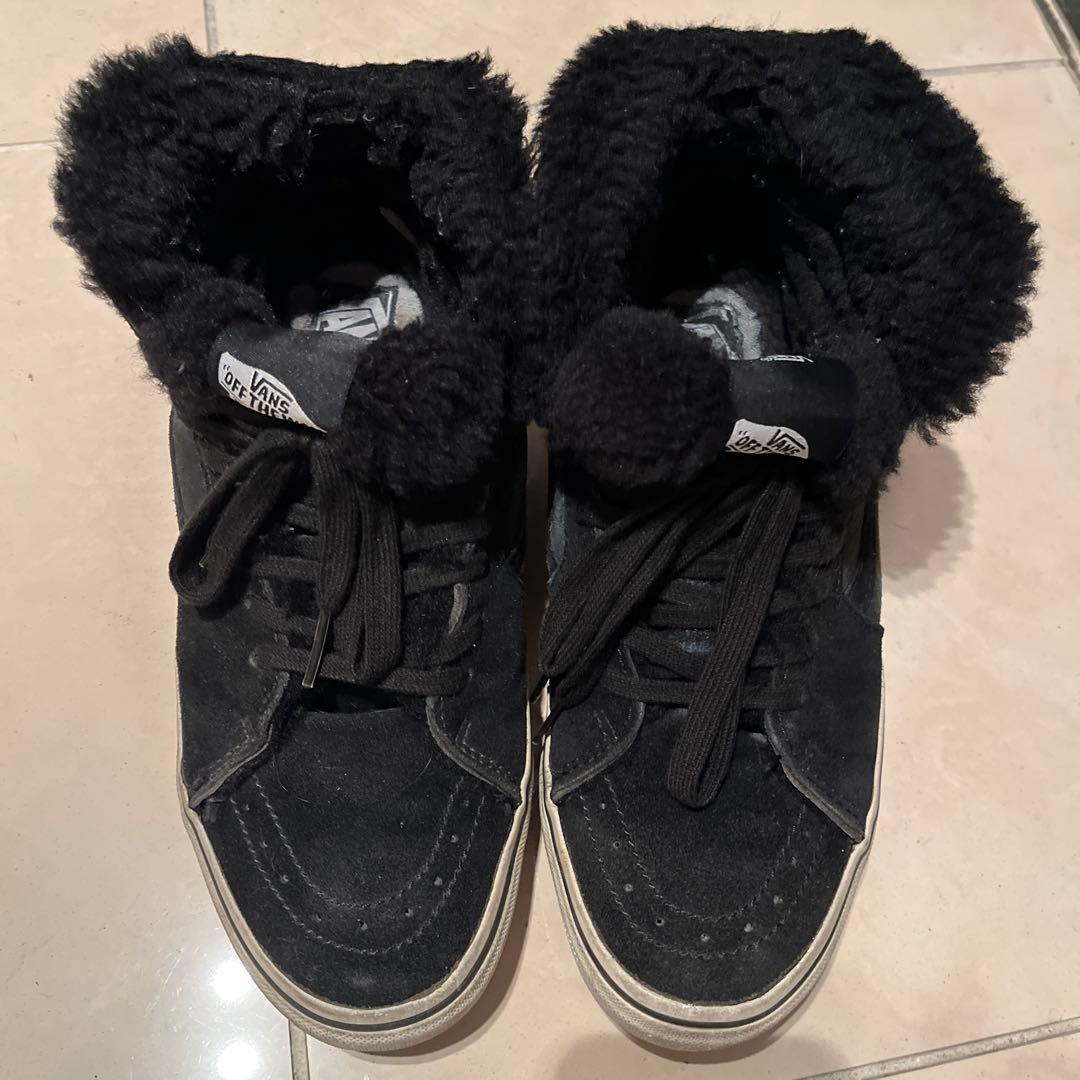 sacai×Vans ファー付き ブラックスニーカー