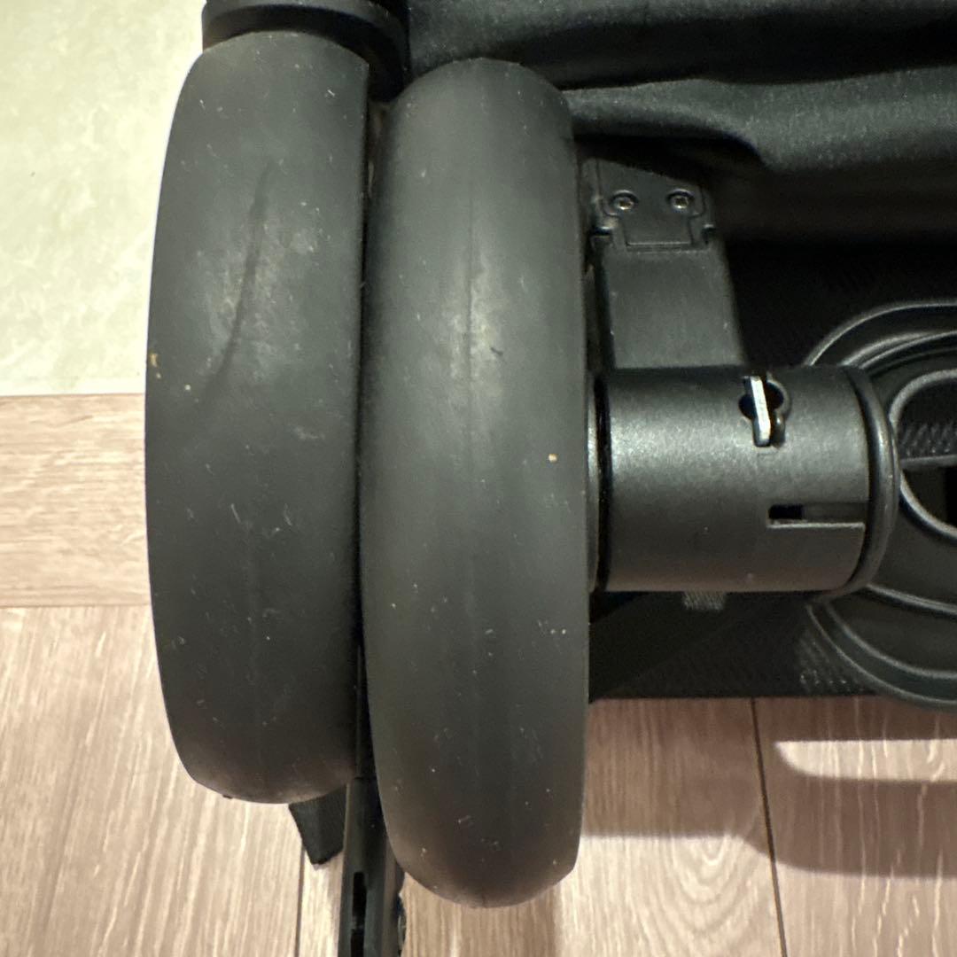 【コンビ】auto N second オートエヌセカンド グレージュ