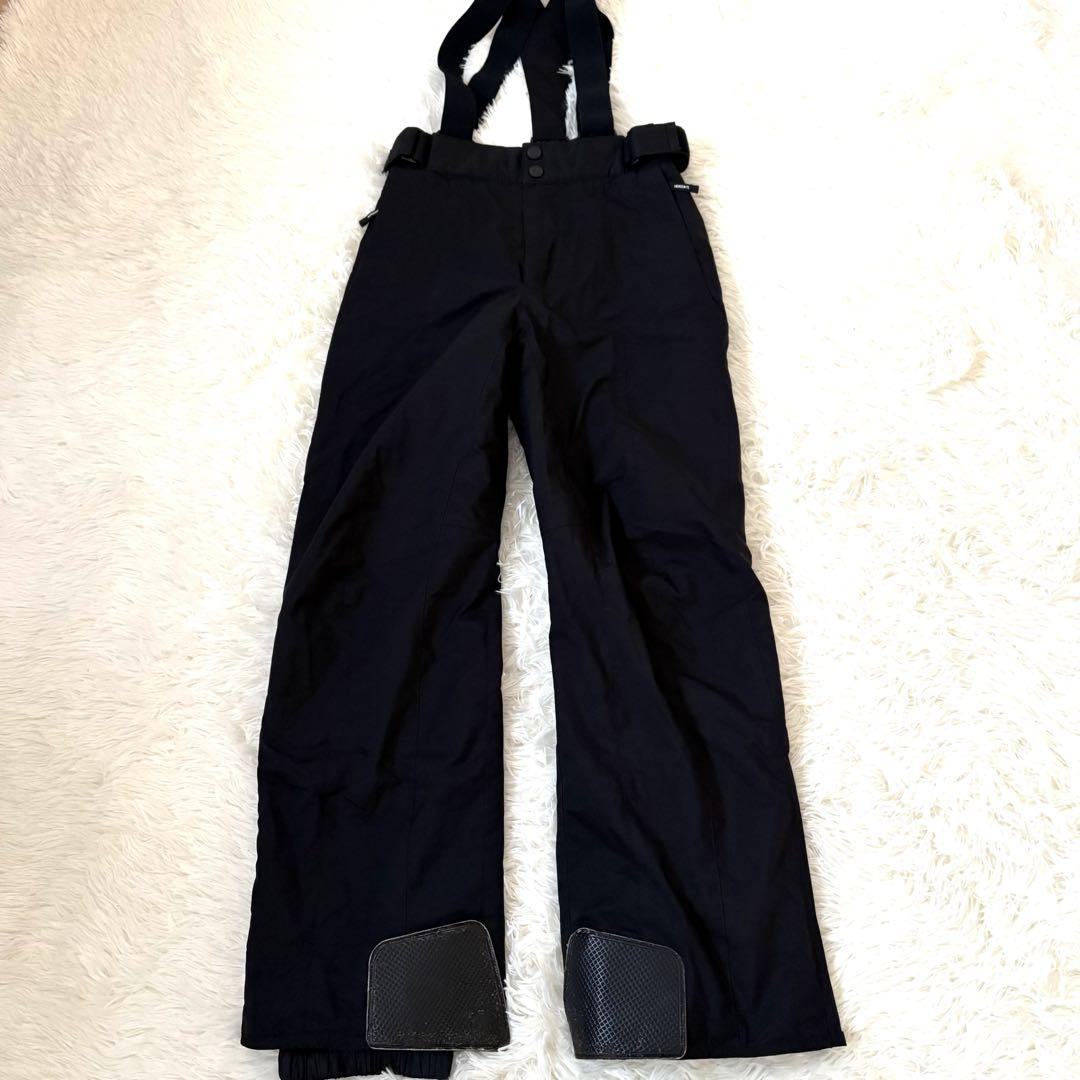 美品☆DESCENTE デサント スキーウェア　上下セット　11号　ブラック　黒