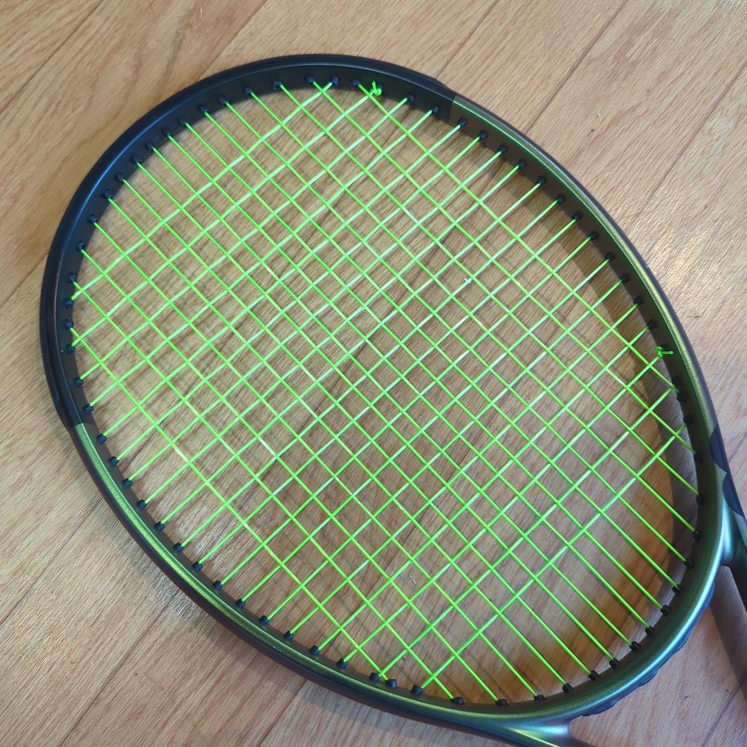 Wilson BLADE 98　V8　16✕19　グリップ２