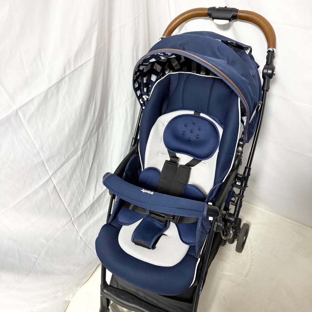 美品 アップリカ ラクーナ ビッテ　クッション レザーハンドル Aprica