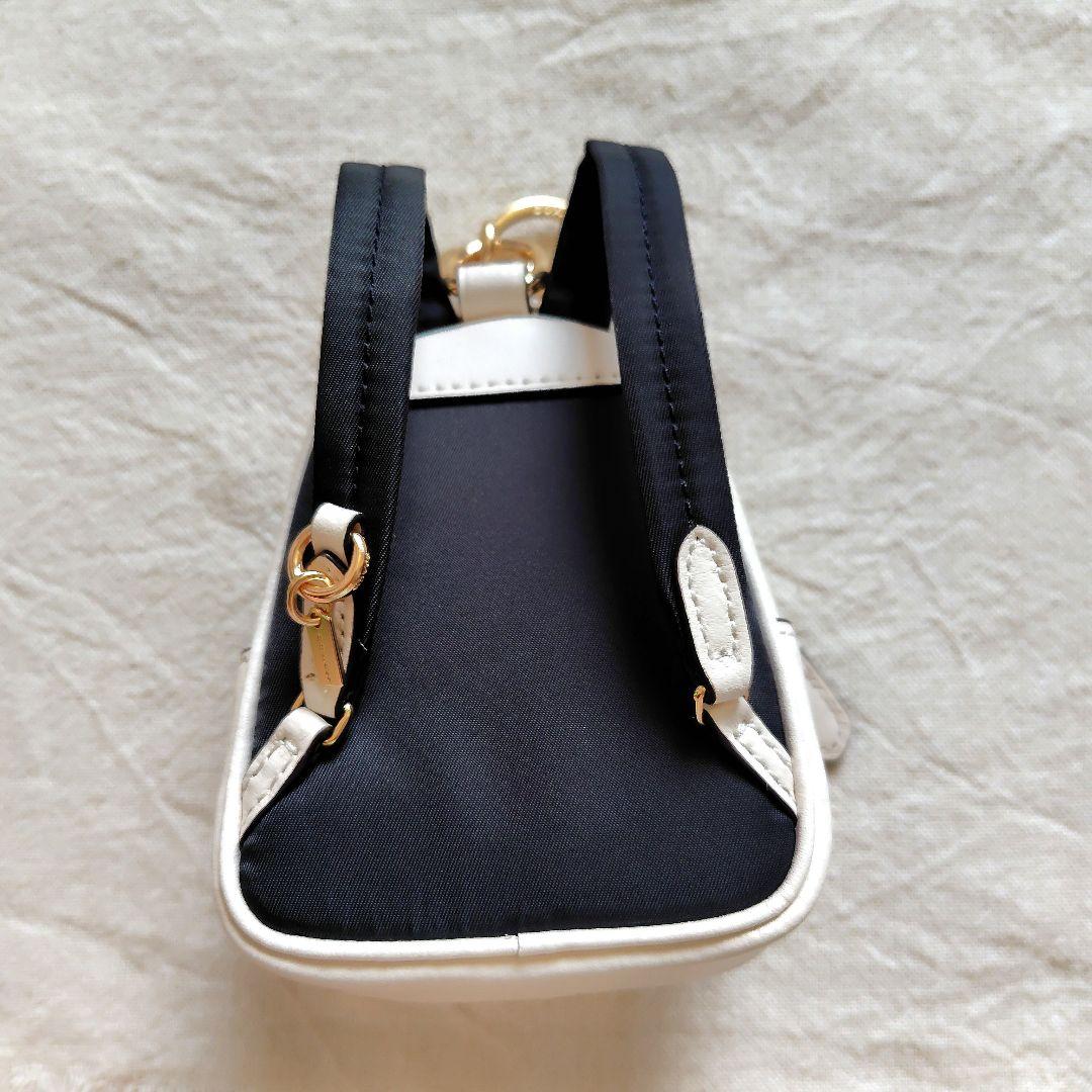 COACH　コーチ　ストロベリー　バッグパック　バッグチャーム　キーホルダー