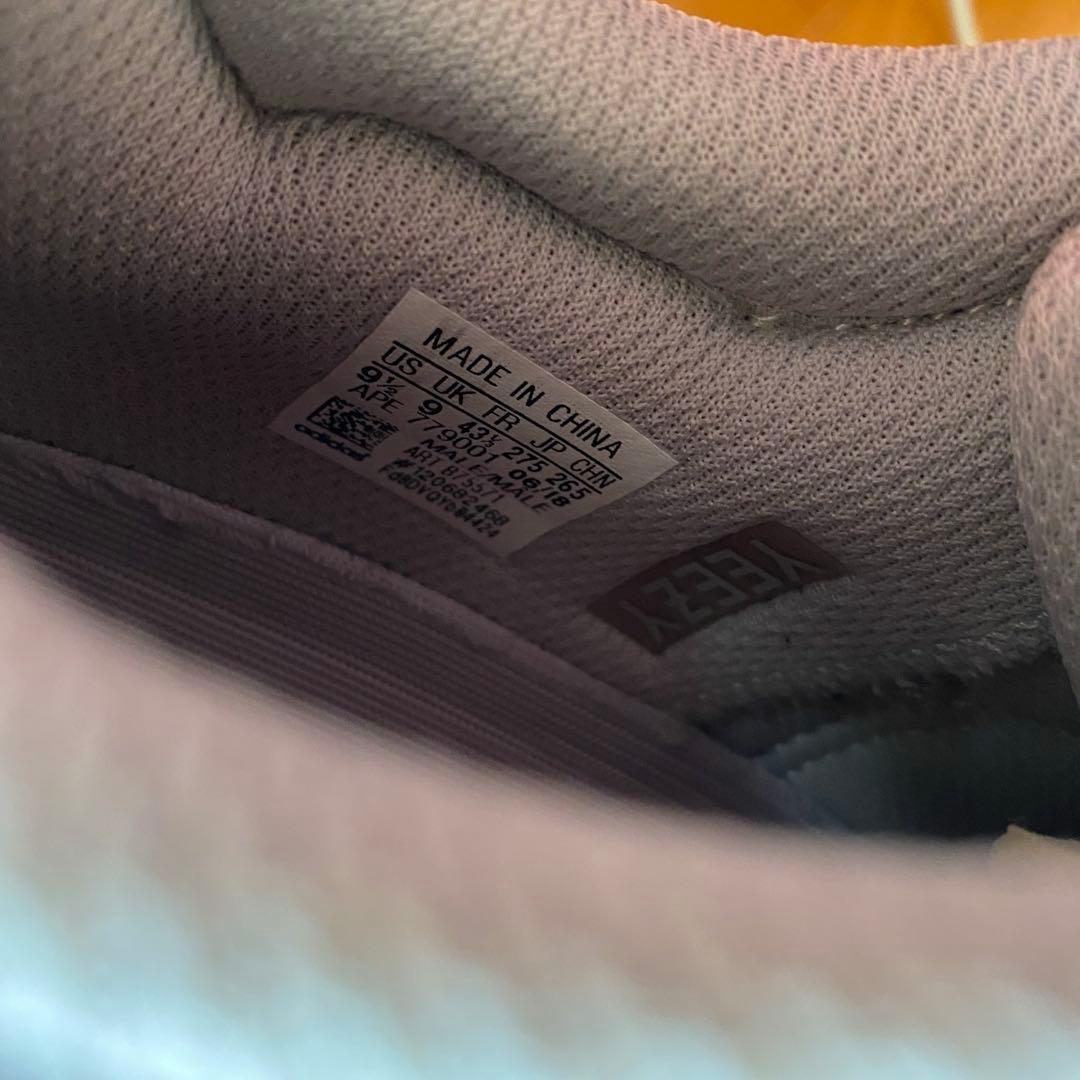 adidas アディダス YEEZY BOOST 700 WAVE RUNNE