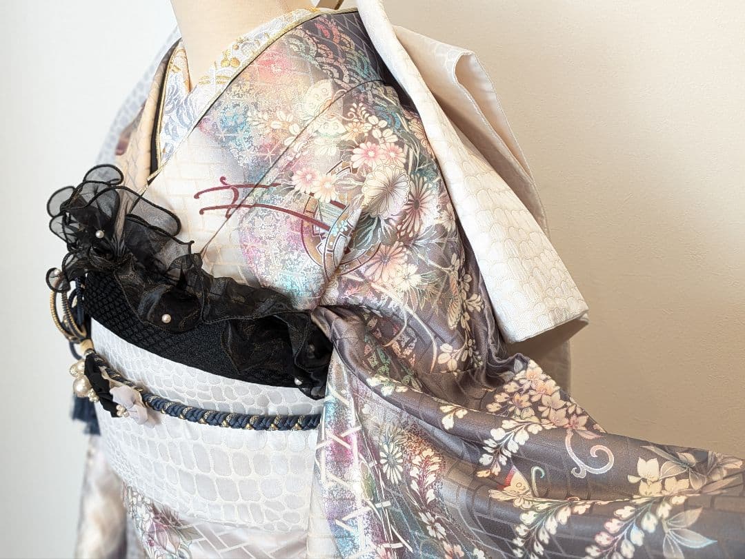 振袖フルセット 身丈171裄66 暈し染め 金銀彩 グレー 逸品 成人式