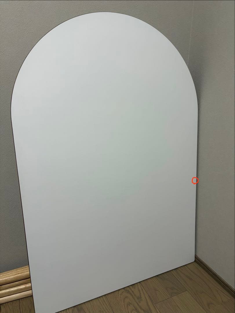 ホワイト楕円形ダイニングテーブル