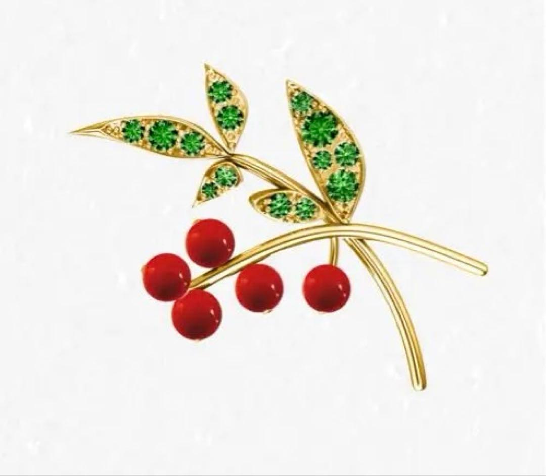 南天 ブローチ 赤い実