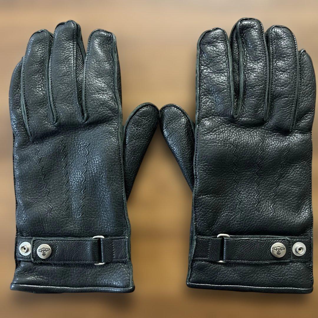 Vivienne Westwoodレザー製 黒 手袋 バックル付き