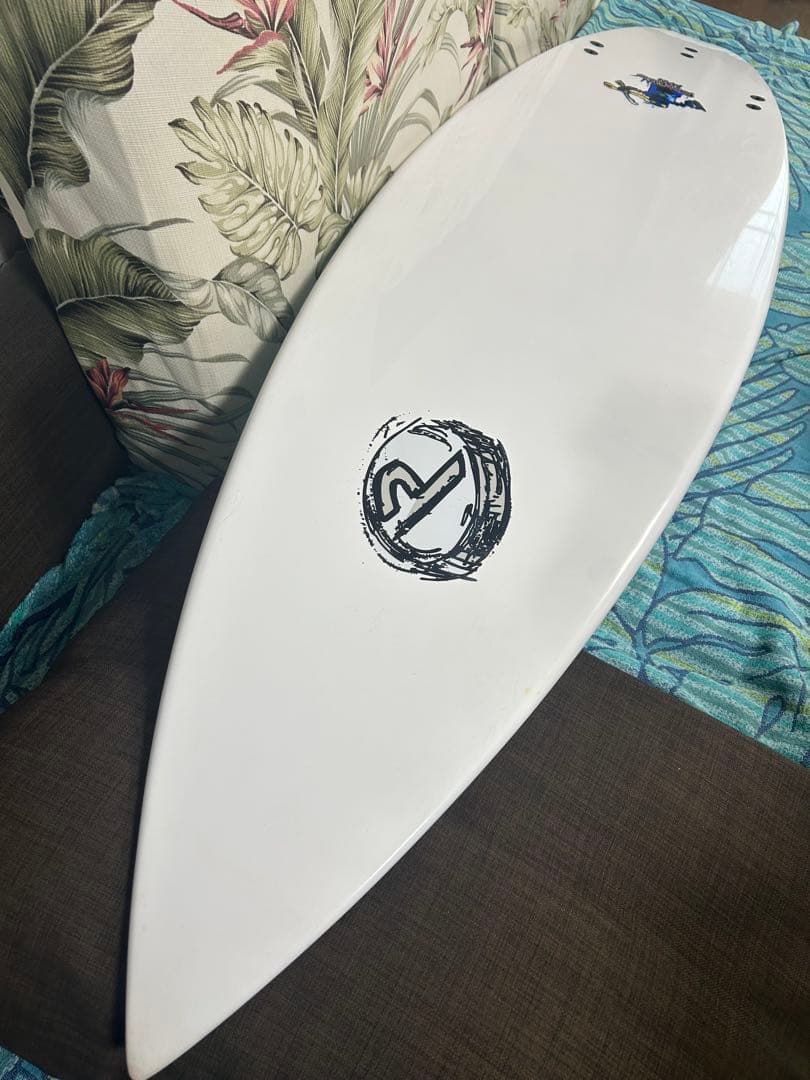 カ*8様 PLACEBO SURFBOARDS 5'11 プレセボ ショートボー