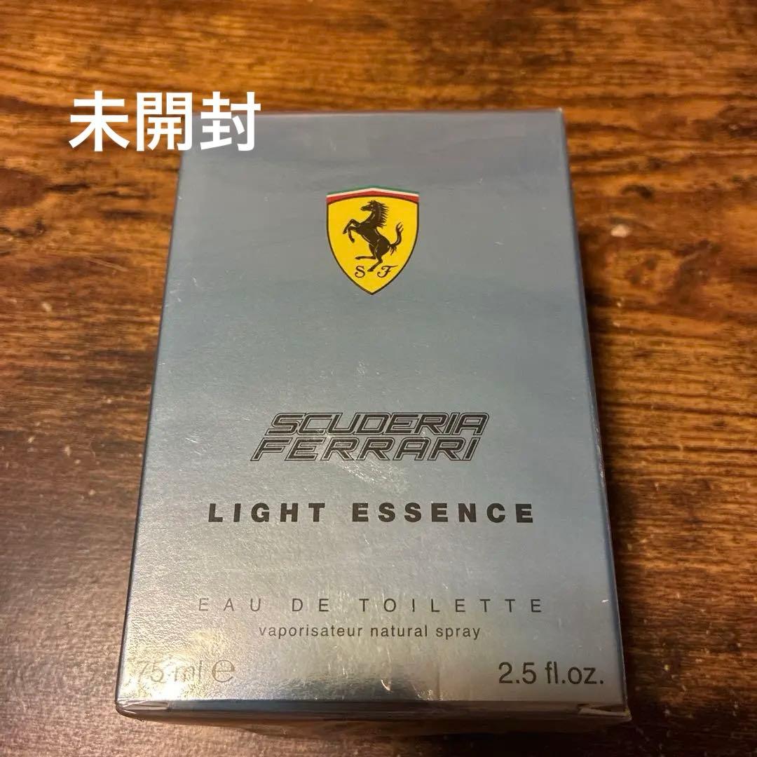香水(男性用) Scuderia Ferrari Light Essence 75ml